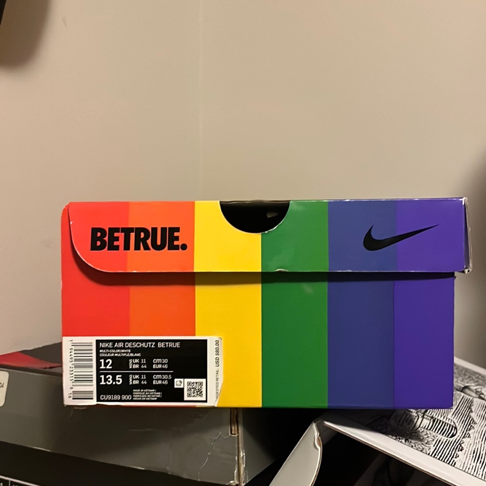 Nike Air Deschutz Betrue